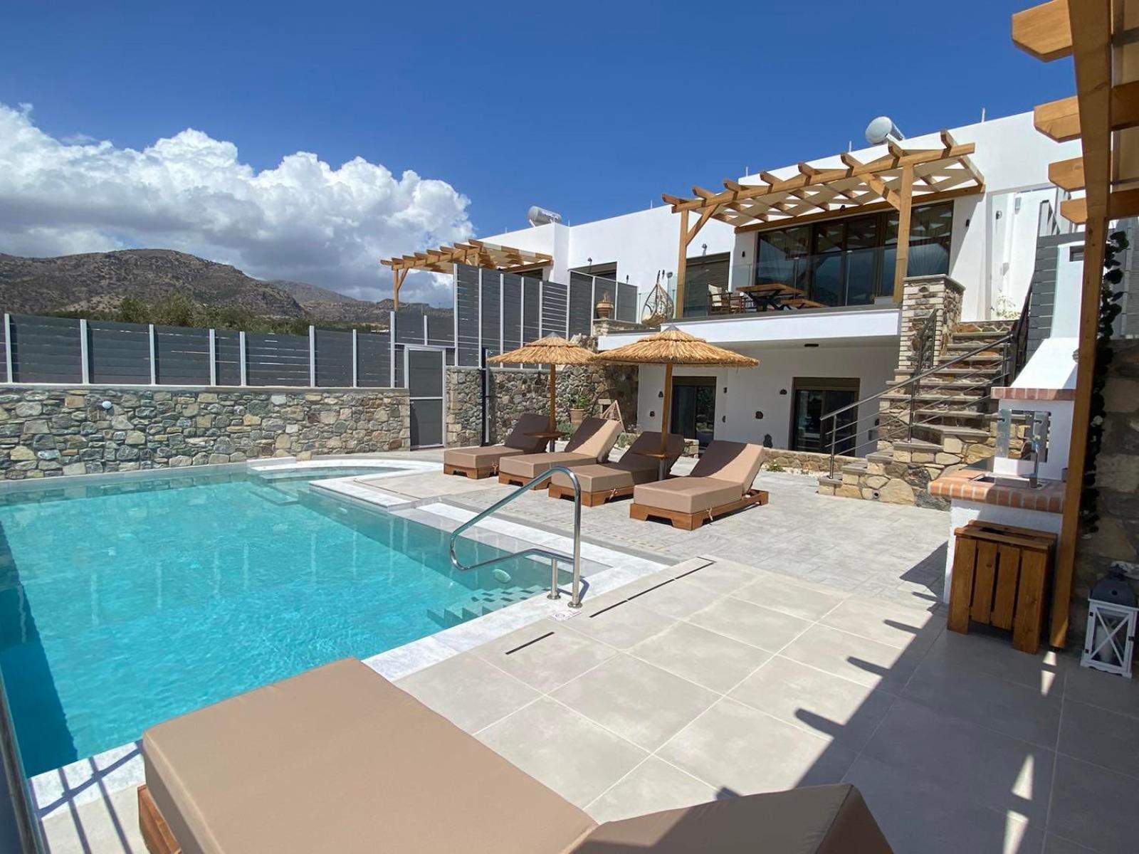 Mediterranean View Villa Макригиалос Экстерьер фото